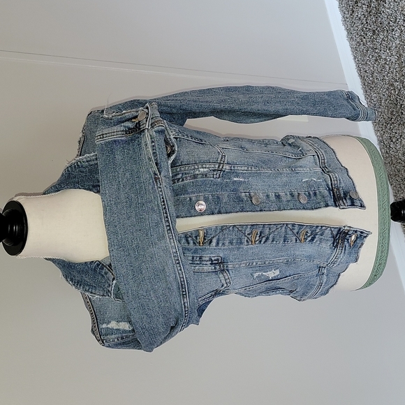 Zara Distressed Medium Wash Denim Jacket Y2K - Picture 2 of 6